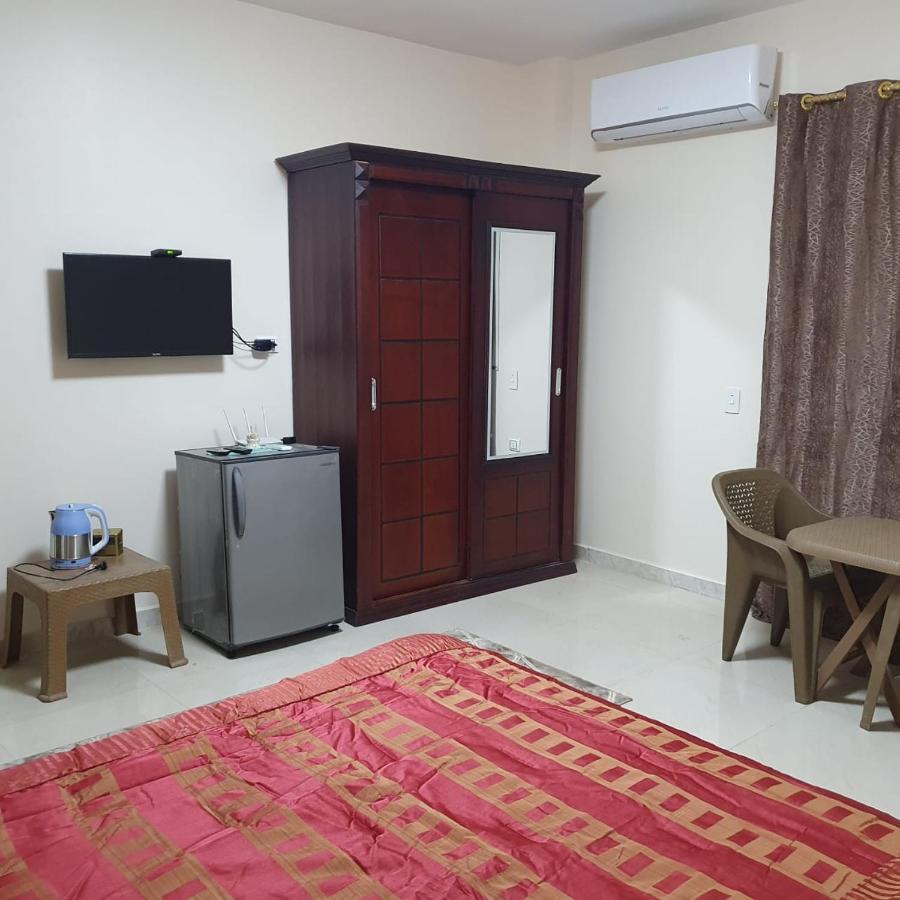 Andy Guest House Pyramids View Kafret el-Gabal Esterno foto